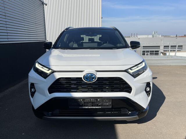 Toyota RAV4 2.5 Hybrid AWD Bi-Tone Navigatie, Stoel- & Stuurwielverwarming, JBL, LED, LMV, Nieuw Type, Achteruitrijcamera, Leder/alcantara