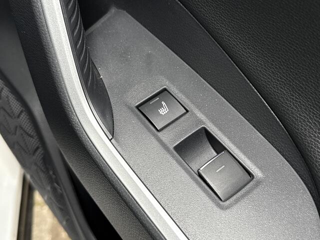 Toyota RAV4 2.5 Plug-in Hybrid AWD Style **STOELVERWARMING VOOR EN ACHTER/ DODEHOEK DETECTIE/ PARKEERSENSOREN VOOR EN ACHTER/ 36 MAANDEN GARANTIE**