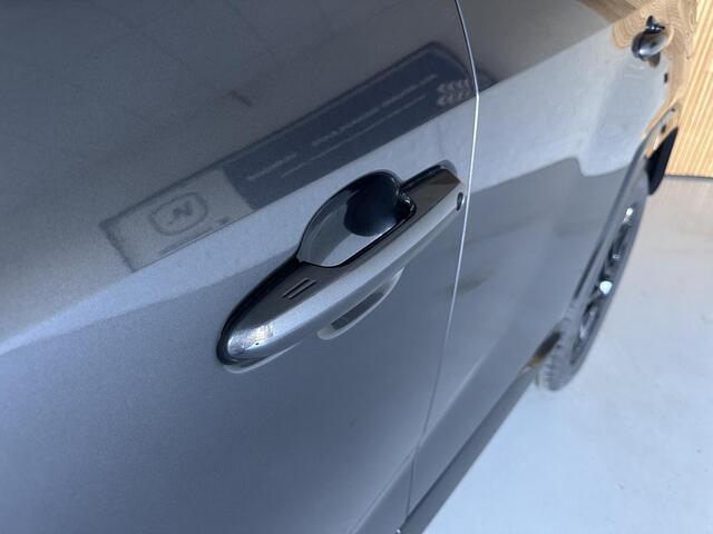 Toyota RAV4 2.5 Hybrid Bi-Tone 360 camera | elektrische stoelen | stuurverwarming