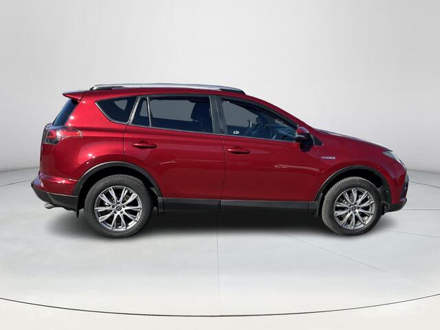 Toyota RAV4 2.5 Hybrid AWD Style | Navigatie | Achteruitrijcamera | Stoelverwarming | Stuurverwarming | Trekhaak