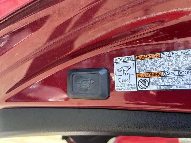 Toyota RAV4 2.5 Hybrid AWD Style | Navigatie | Achteruitrijcamera | Stoelverwarming | Stuurverwarming | Trekhaak