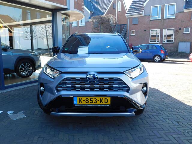 Toyota RAV4 2.5 Hybrid AWD Bi-Tone | 360 Camera | JBL |