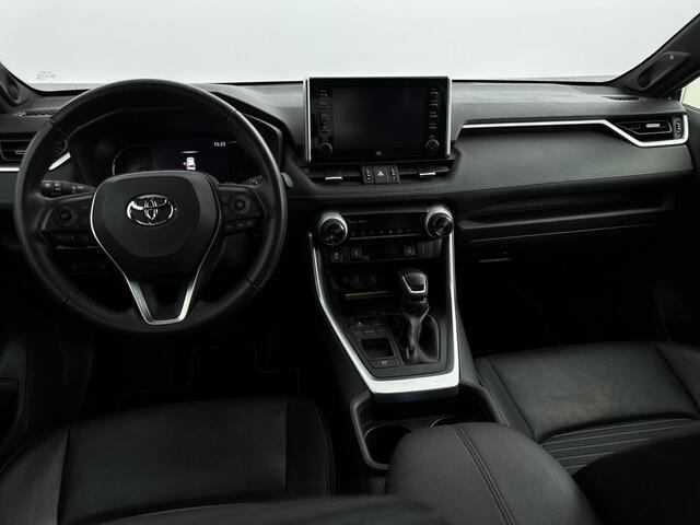 Toyota RAV4 2.5 Hybrid Black Edition | Dodehoek Ass. | Navigatie | JBL | 360° Camera | Climate Control | LM velgen | Stoelverwarming |