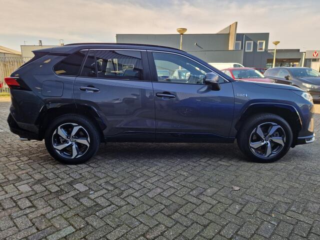 Toyota RAV4 2.5 Plug-in Hybrid AWD 1500 kg Trekgewicht