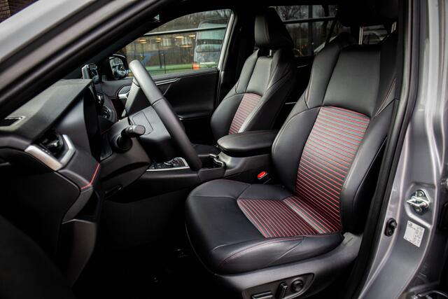 Toyota RAV4 2.5 Plug-in Hybrid AWD Style Adap. cruise, Stuurverwarming, Lane assist