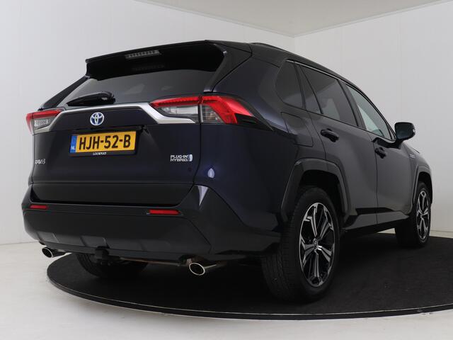 Toyota RAV4 2.5 Plug-in Hybrid AWD Bi-Tone Plus Limited I JBL | Trekhaak afneembaar I Navigatie I Climate Control I Cruise Control I 360 Camera I Voorruit-/Stuurverwarming | Stoelverwarming/-Verkoeling | Lederen bekleding I Subwoofer I Dodehoek Detectie |