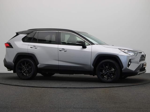 Toyota RAV4 2.5 Hybrid AWD Dynamic | Bi-Tone kleur | 18'' Lmv | Geremd 1650kg | Stoelverwarming | Achteruitrijcamera |