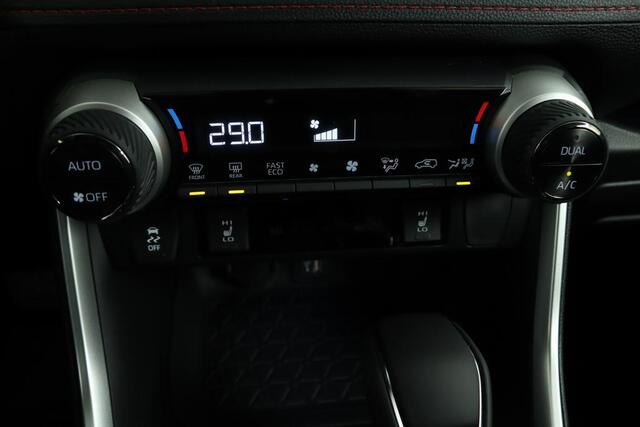 Toyota RAV4 2.5 Plug-in Hybrid AWD Dynamic | Adaptive Cruise Control | Apple Carplay | Android Auto | Parkeersensoren | Achteruitrijcamera |