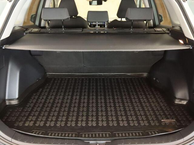 Toyota RAV4 2.5 Hybrid First Edition - ORIGINEEL NEDERLANDSE AUTO - ELEKTRISCHE ACHTERKLEP - NAVIGATIE - PARKEERSENSOREN VOOR EN ACHTER - KEYLESS ENTRY & START - 360 GRADEN CAMERA - DODEHOEK DETECTIE