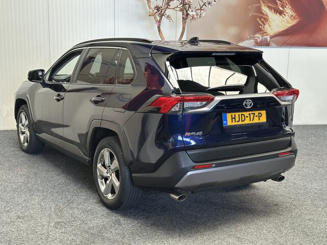 Toyota RAV4 2.0 VVT-iE Dynamic NAVIGATIE CRUISE CONTROL CLIMATE CONTROL BLUETOOTH TELEFOON APPLE CARPLAY/ANDROID RIJSTROOKSENSOREN DODEHOEKSENSOREN ACHTERUITRIJCAMERA ZEER MOOI !! 3010