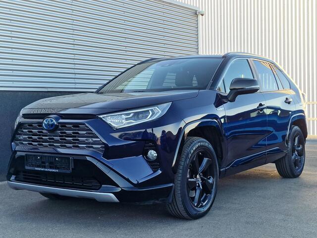 Toyota RAV4 2.5 Hybrid AWD Bi-Tone | Elek. bedienbare achterklep | Keyless entry- & start | Stoelverwarming | Lederen interieur | Elek. bedienbare buitenspiegels | Parkeersensoren v&a |