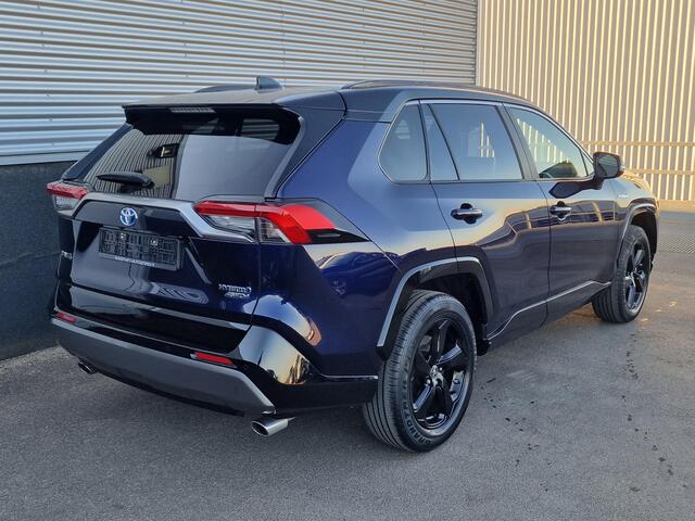 Toyota RAV4 2.5 Hybrid AWD Bi-Tone | Elek. bedienbare achterklep | Keyless entry- & start | Stoelverwarming | Lederen interieur | Elek. bedienbare buitenspiegels | Parkeersensoren v&a |