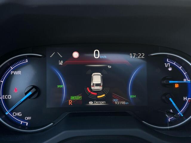 Toyota RAV4 2.5 Hybrid AWD Bi-Tone Innovation Open dak | 1650kg trekgewicht | Blindspot | 360 camera | Toyota garantie tot 2029!