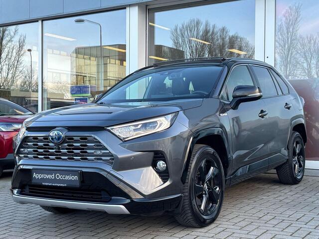 Toyota RAV4 2.5 Hybrid AWD Bi-Tone Innovation Open dak | 1650kg trekgewicht | Blindspot | 360 camera | Toyota garantie tot 2029!
