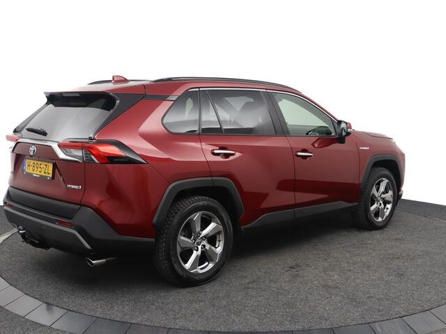 Toyota RAV4 2.5 Hybrid Executive | 360 graden camera | Lederen bekleding | Trekhaak | Navigatie |
