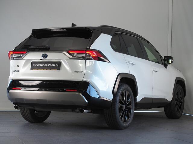 Toyota RAV4 2.5 Hybrid Style | FACELIFT | JBL | Verwarmde Voorstoelen en Stuurwiel | Dodehoekdetectie | 360° Camera | Verwarmd Voorruit | Apple CarPlay/ Android Auto