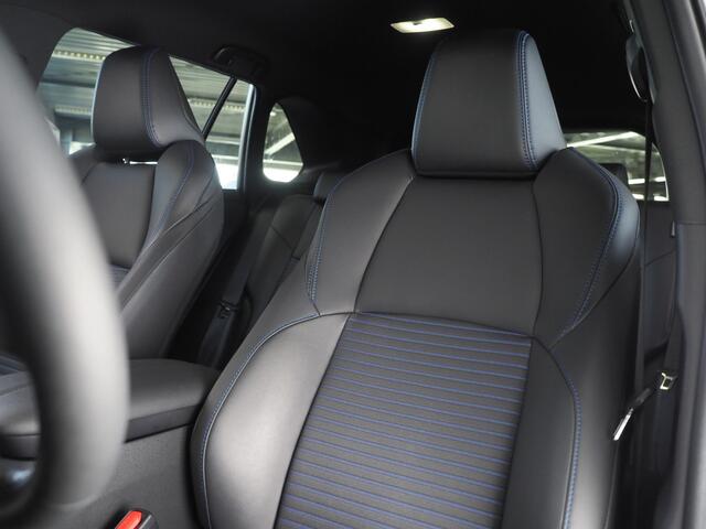 Toyota RAV4 2.5 Hybrid Style | FACELIFT | JBL | Verwarmde Voorstoelen en Stuurwiel | Dodehoekdetectie | 360° Camera | Verwarmd Voorruit | Apple CarPlay/ Android Auto