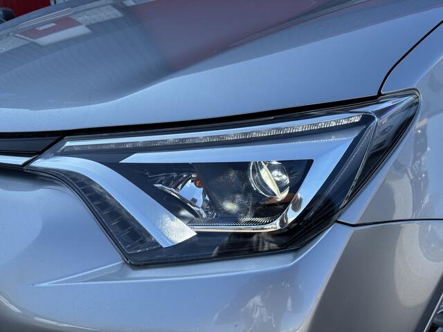 Toyota RAV4 2.5 Hybrid Executive TREKHAAK / FULL LED / JBL-SOUND / KEYLESS / 360GR CAMERA / STOELVERW / NL-AUTO