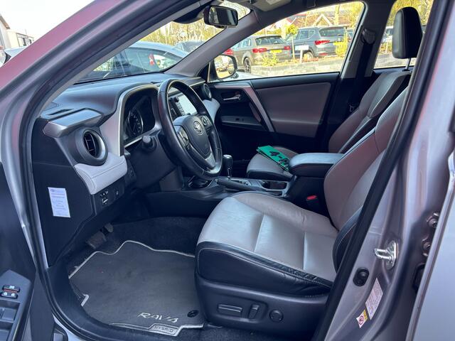 Toyota RAV4 2.5 Hybrid Executive TREKHAAK / FULL LED / JBL-SOUND / KEYLESS / 360GR CAMERA / STOELVERW / NL-AUTO