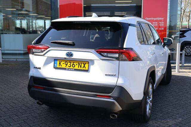 Toyota RAV4 2.5 Hybrid Executive, Panodak, Lojack