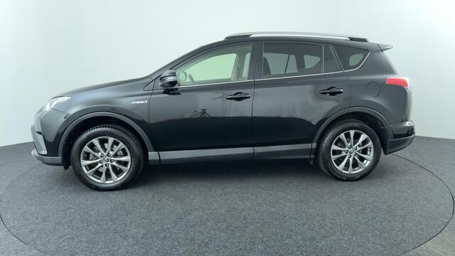 Toyota RAV4 2.5 Hybrid AWD Executive Business | Trekhaak |