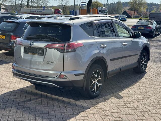 Toyota RAV4 2.5 Hybrid Style / Camera / Navigatie / Dealer onderhouden / Bluetooth / Cruise Control