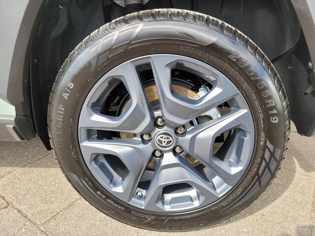 Toyota RAV4 2.5 Hybrid AWD ADVENTURE Aut. | 19"Lm. velg. | Bitone | 1.650Kg. Trekgewicht