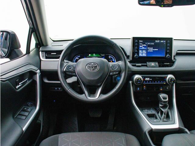 Toyota RAV4 2.5 Hybrid Dynamic | Trekhaak | Navigatie via app