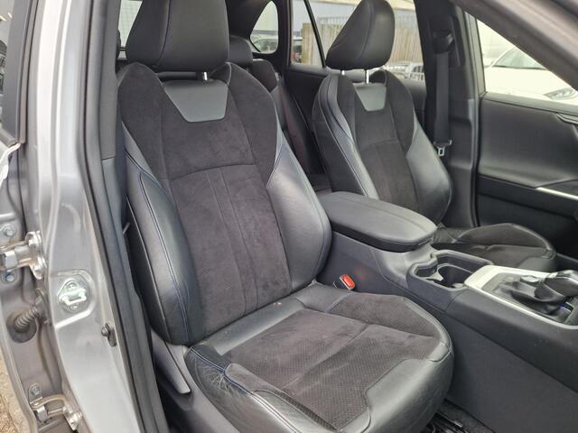 Toyota RAV4 2.5 Hybrid AWD Executive Sport schuif kantel dak | Leder inteurieur | Navigatie