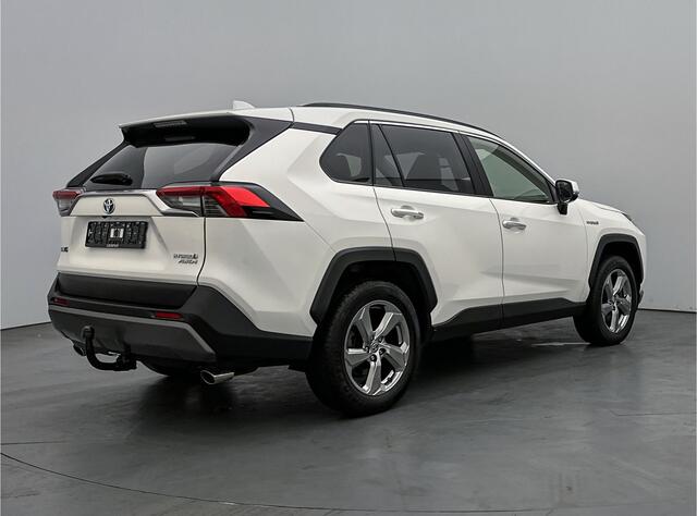 Toyota RAV4 2.5 Hybrid AWD Executive | 1.650 KG Trekgewicht | Trekhaak | Memory Seat | Leder | Stoel + Stuur + Voorruit verwarming | LED | Standkachel |