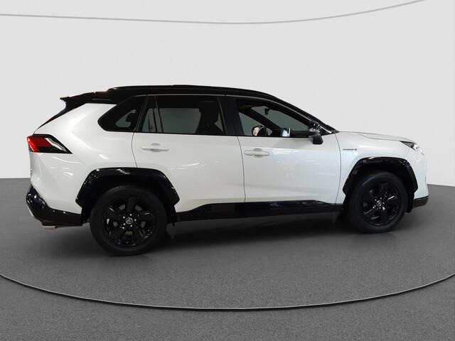 Toyota RAV4 2.5 Hybrid AWD Bi-Tone Limited | Panoramadak | Trekhaak 1650 kg | Half leer