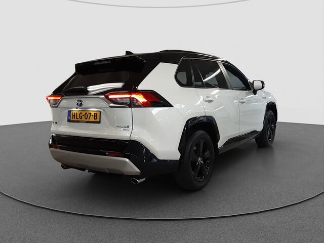 Toyota RAV4 2.5 Hybrid AWD Bi-Tone Limited | Panoramadak | Trekhaak 1650 kg | Half leer