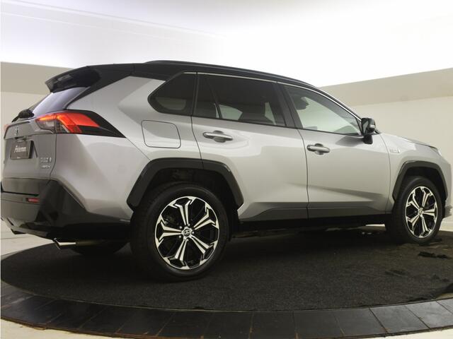 Toyota RAV4 2.5 Plug In Hybrid Bi-Tone | Trekhaak | Stuur en Stoelverwarming