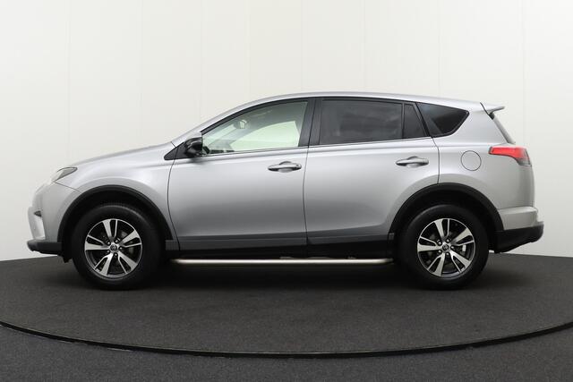 Toyota RAV4 2.0 153 PK VVT-i Dynamic Camera Adapt. Cruise Trekhaak LED