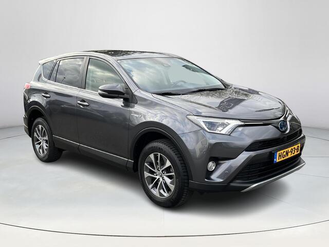 Toyota RAV4 2.5 Hybrid Dynamic | Navigatie | Achteruitrijcamera | Stoelverwarming | Leder