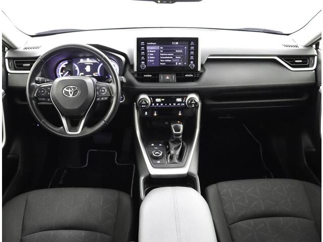 Toyota RAV4 2.5 Hybrid AWD Active Limited | 1650 kg. Trekgewicht! | PDC | Stoelverwarming |