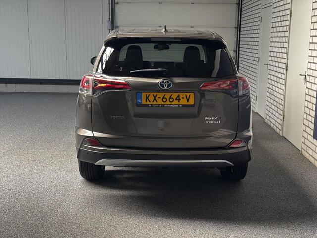 Toyota RAV4 2.5 Hybrid AWD Executive automaat Toyota RAV4 2.5 Hybrid AWD Executive