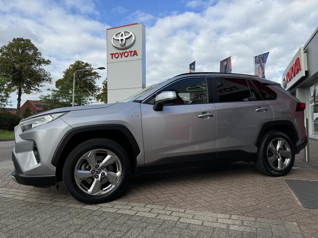 Toyota RAV4 2.5 Hybrid AWD Dynamic | NL auto | Adaptive cruise control | Keyless | Schakel peddels aan stuur | Start/Stop systeem | Spraakbediening | Elektr. Achterklep |