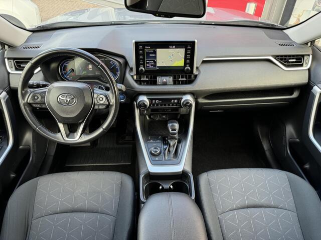 Toyota RAV4 2.5 Hybrid AWD Dynamic | NL auto | Adaptive cruise control | Keyless | Schakel peddels aan stuur | Start/Stop systeem | Spraakbediening | Elektr. Achterklep |