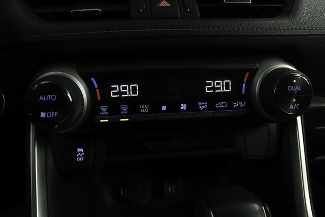 Toyota RAV4 2.5 Hybrid AWD Dynamic | Elektrische achterklep | Keyless | LED | Adaptieve Cruise | Garantie tot 10-2029! |