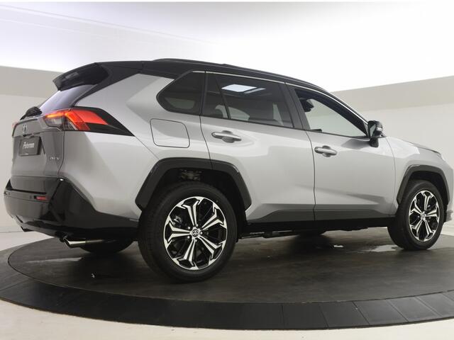 Toyota RAV4 AWD 2.5 Plug - In Hybid 300 Style | Innovation Pack | Panoramada