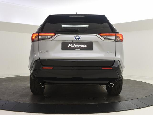 Toyota RAV4 AWD 2.5 Plug - In Hybid 300 Style | Innovation Pack | Panoramada