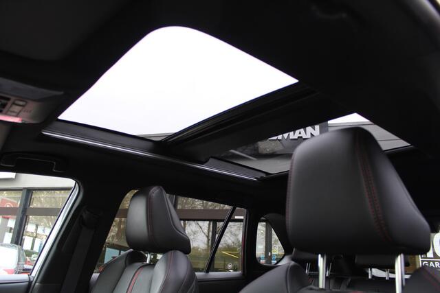 Toyota RAV4 2.5 Plug-in Hybrid AWD Bi-Tone Plus | Rijklaar | Pano | Memory | JBL | Stoelverw./koeling | HUD | 360 Camera | Blind Spot