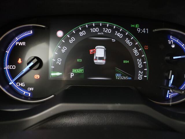 Toyota RAV4 2.5 Hybrid AWD Executive Premium Limited I Elektrisch Glazen Schuif/Kanteldak I JBL | Navigatie I Stoelgeheugen | Climate Control I Cruise Control I Camera Rondom Zicht I USB I Volledig Dealer Onderhouden |