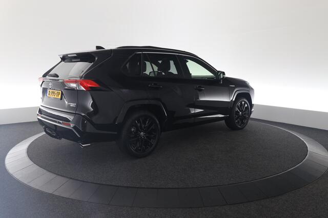 Toyota RAV4 2.5 Hybrid AWD Black Edition | Trekhaak | Pano | JBL
