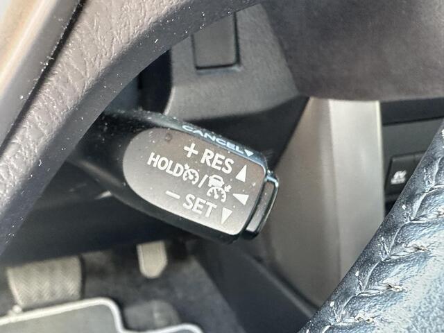 Toyota RAV4 2.5 Hybrid AWD Style