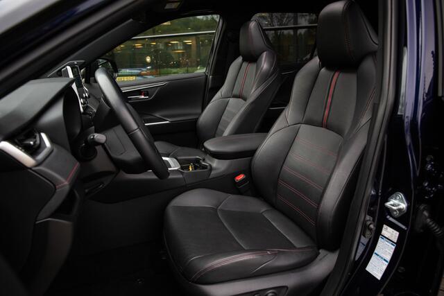 Toyota RAV4 2.5 Plug-in Hybrid AWD Style Elektrisch glazen panoramadak, Adap. cruise, Head-up display, trekhaak