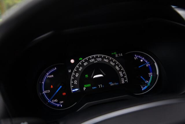 Toyota RAV4 2.5 Plug-in Hybrid AWD Style Elektrisch glazen panoramadak, Adap. cruise, Head-up display, trekhaak
