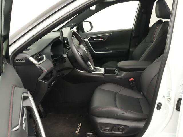 Toyota RAV4 2.5 Plug-in Hybrid AWD Bi-Tone Plus | Panoramadak | JBL | Leder | Memory Seats | Stoel + Stuur verwarming en Verkoeling | Dodehoeksensor | LED |
