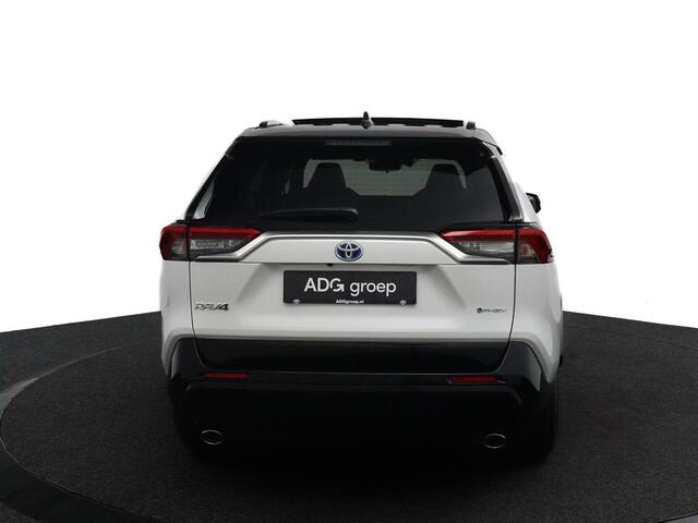 Toyota RAV4 AWD Plug-in Hybrid 300 Bi-Tone Plus Automaat | Nieuwe Auto | Schuif Kanteldak | Lederen Bekleding | Plug-in Hybrid | 10 Jaar Garantie |